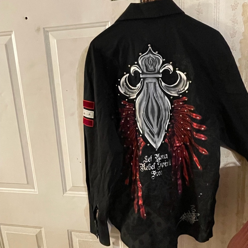 Rebel Spirit Large Men’s shirt 97% cotton 3% spandex woven Men’s shirt